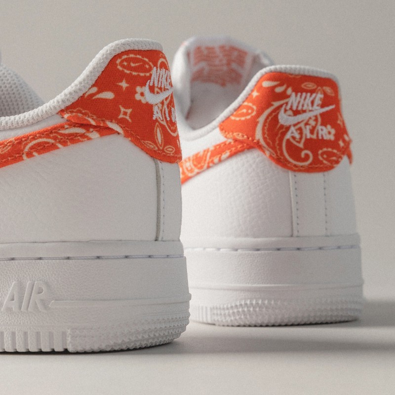 Air Force 1 Low 07 Essential White Rush Orange Paisley