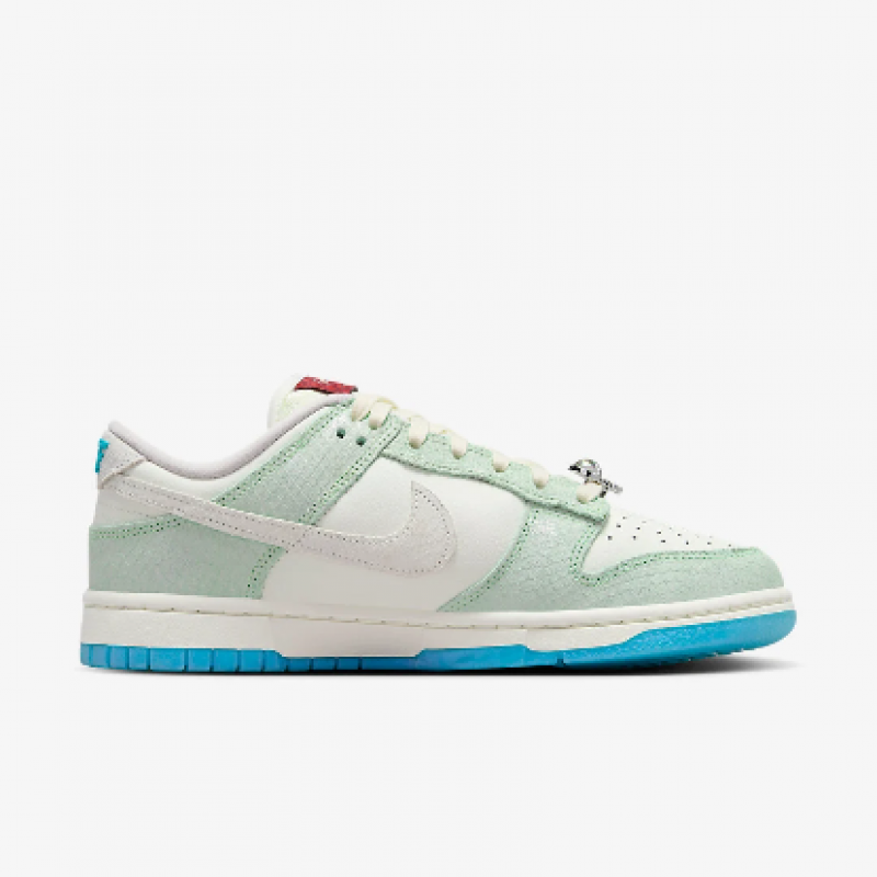 Dunk Low LX Just Do It