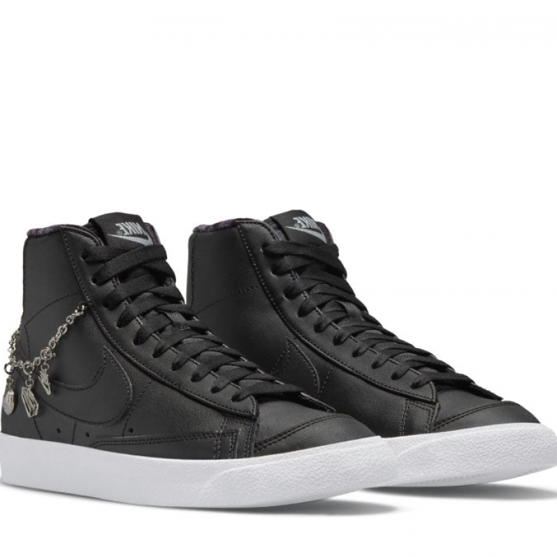 Blazer Mid LX Lucky Charms Black