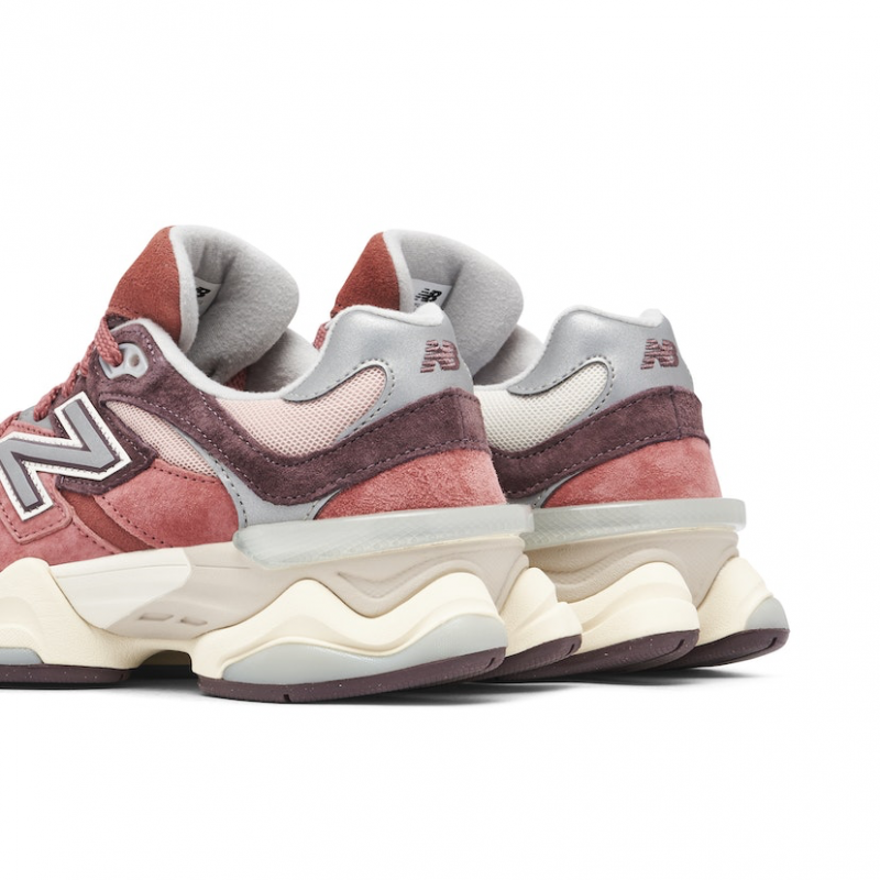 New Balance 9060 Sea Salt Cherry Blossom