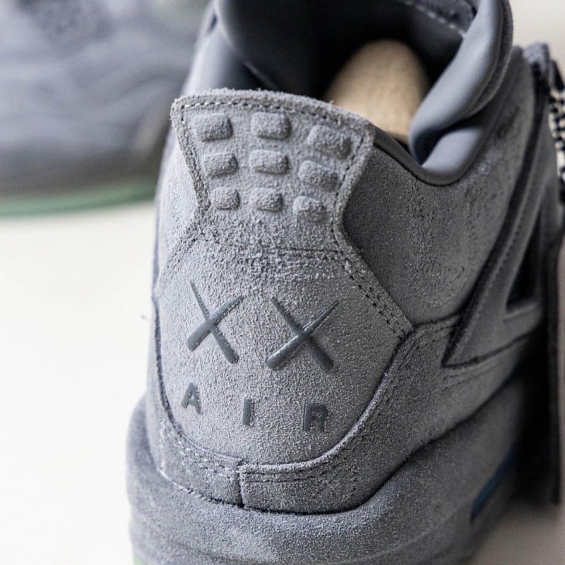 Air Jordan Retro 4 KAWS GREY