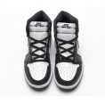 Air Jordan 1 High Black White