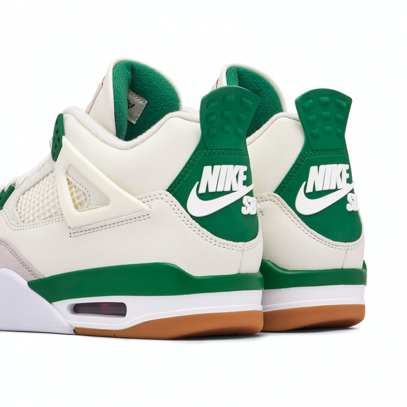 SB x Air Jordan 4 Pine Green