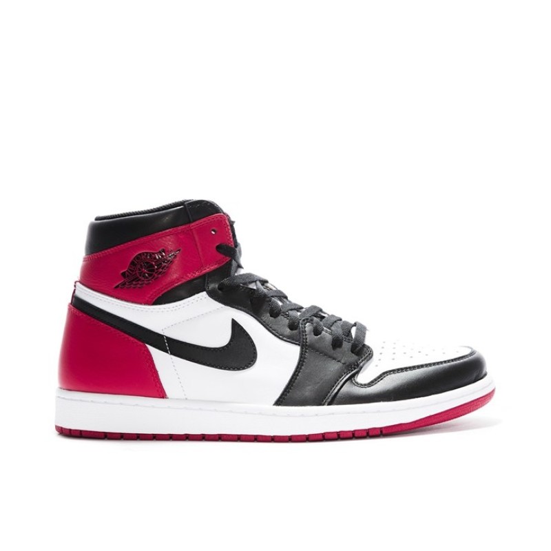 Air Jordan 1 High Black Toe 555088 125