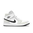 Air Jordan 1 Mid Light Smoke Grey