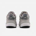 New Balance 990v6 Grey