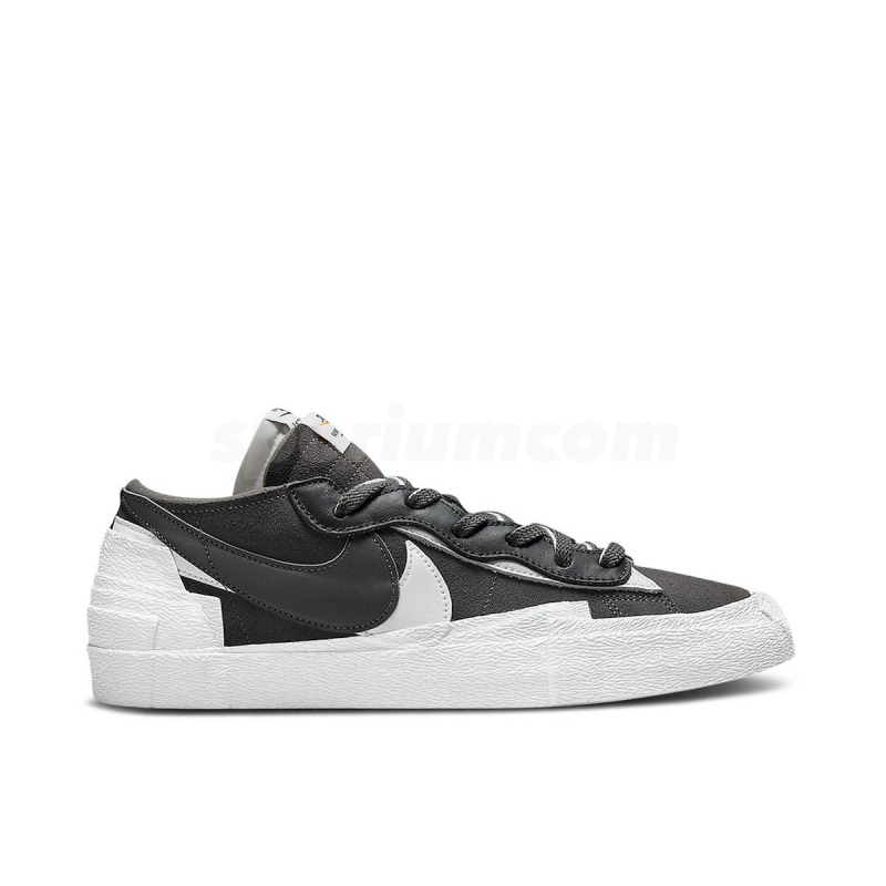 Blazer Low x sacai Iron Grey