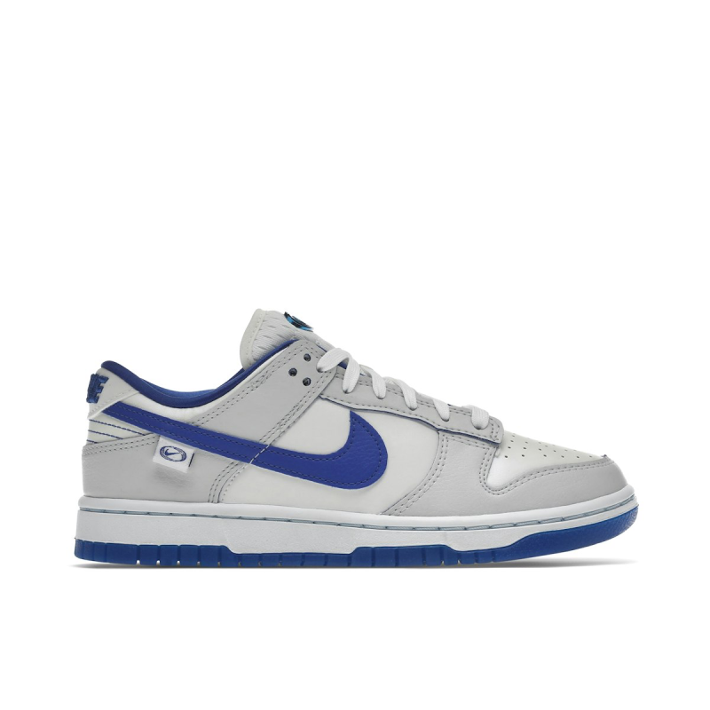 Dunk Low Hyper Ivory Royal