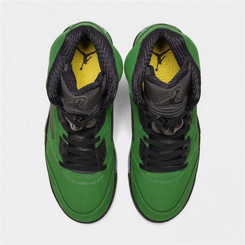 Air Jordan Retro 5 SE Oregon