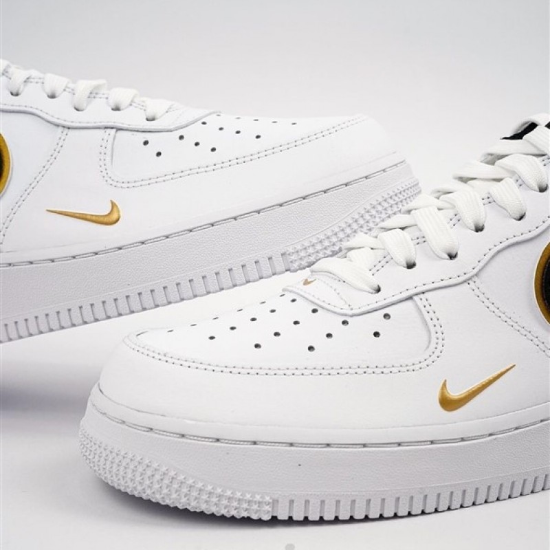 Air Force 1 07 LV8 White Metallic Gold