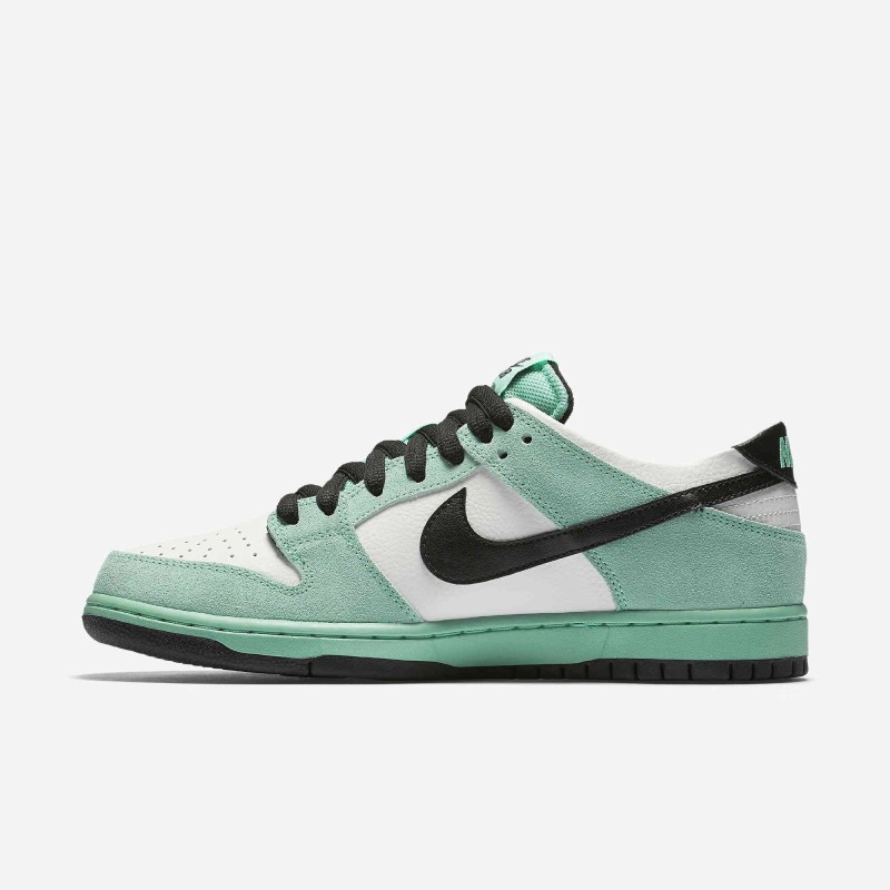 SB Dunk Low Sea Crystal