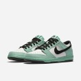 SB Dunk Low Sea Crystal