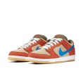 SB Dunk Low Corduroy Dusty Peach