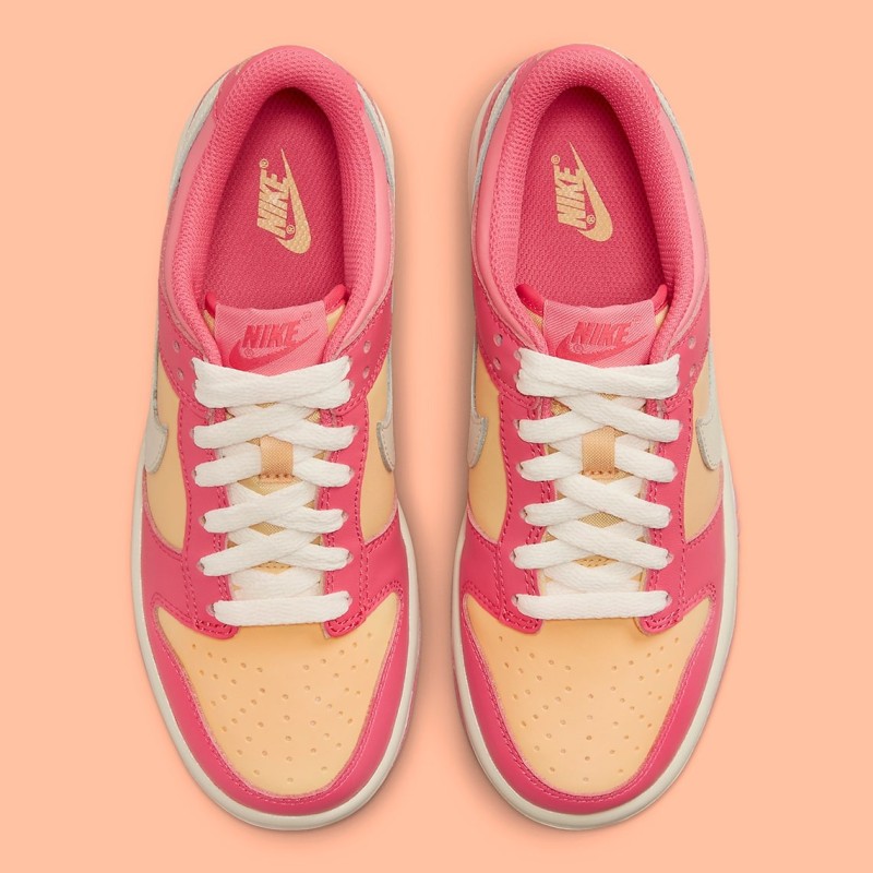 Dunk Low Strawberry Peach Cream GS