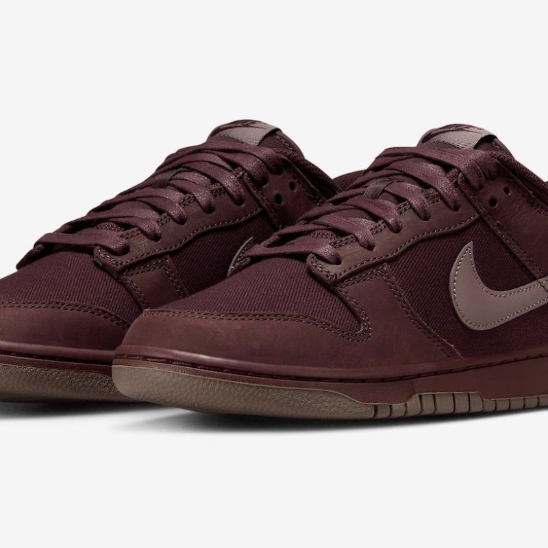 Dunk Low Retro Premium Burgundy Crush