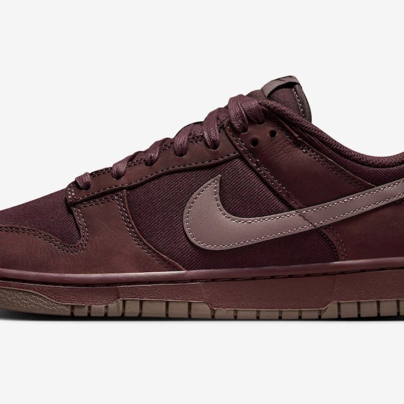 Dunk Low Retro Premium Burgundy Crush