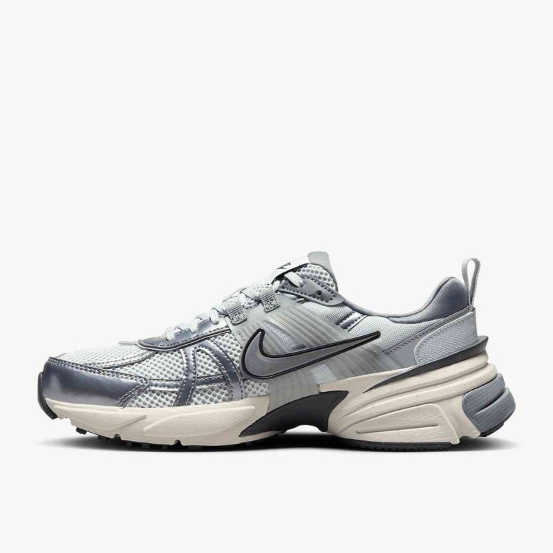 V2K Run Pure Platinum Wolf Grey Womens