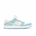 SB Dunk Low x April Skateboards Teal