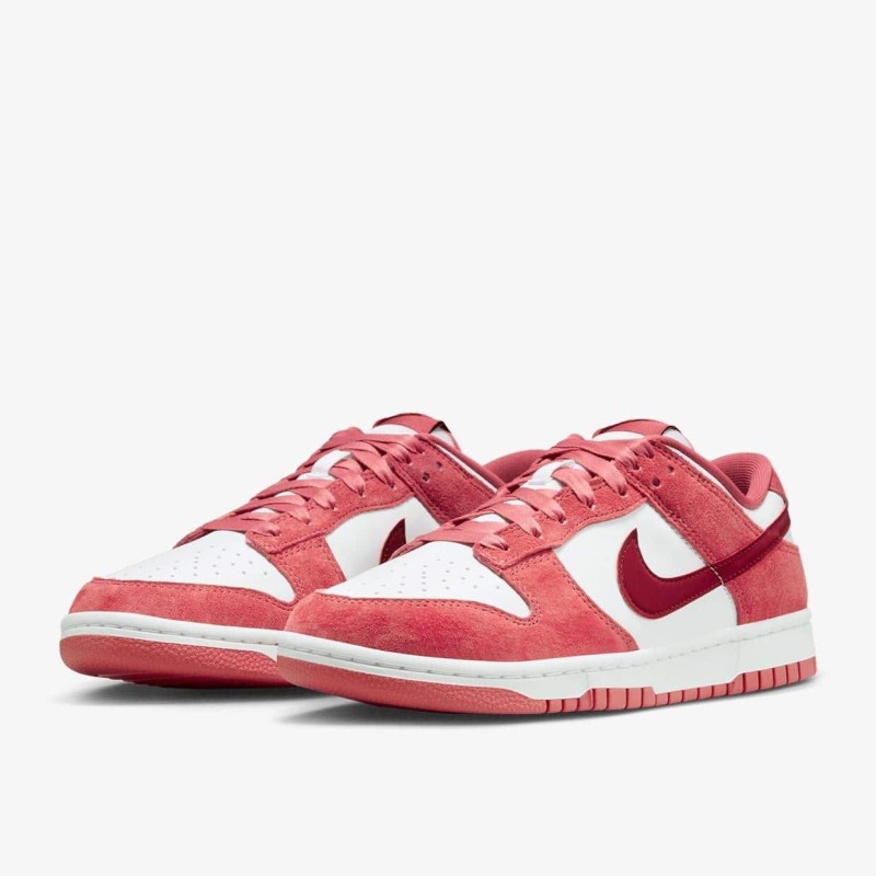 Dunk Low Premium Valentines Day Womens