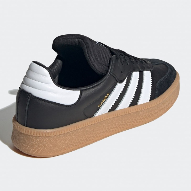 Samba XLG Black White Gum