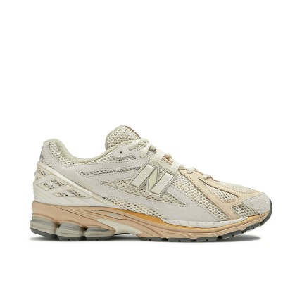 New Balance 1906R xAURALEE Bone White Desert