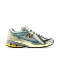 New Balance 1906R Metallic Teal