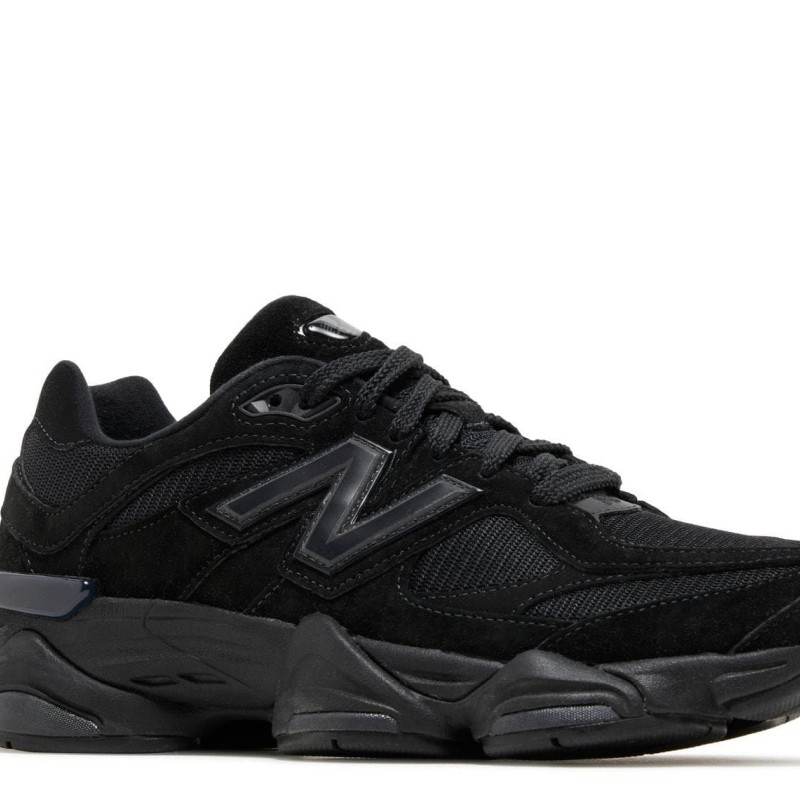 New Balance 9060 Triple Black